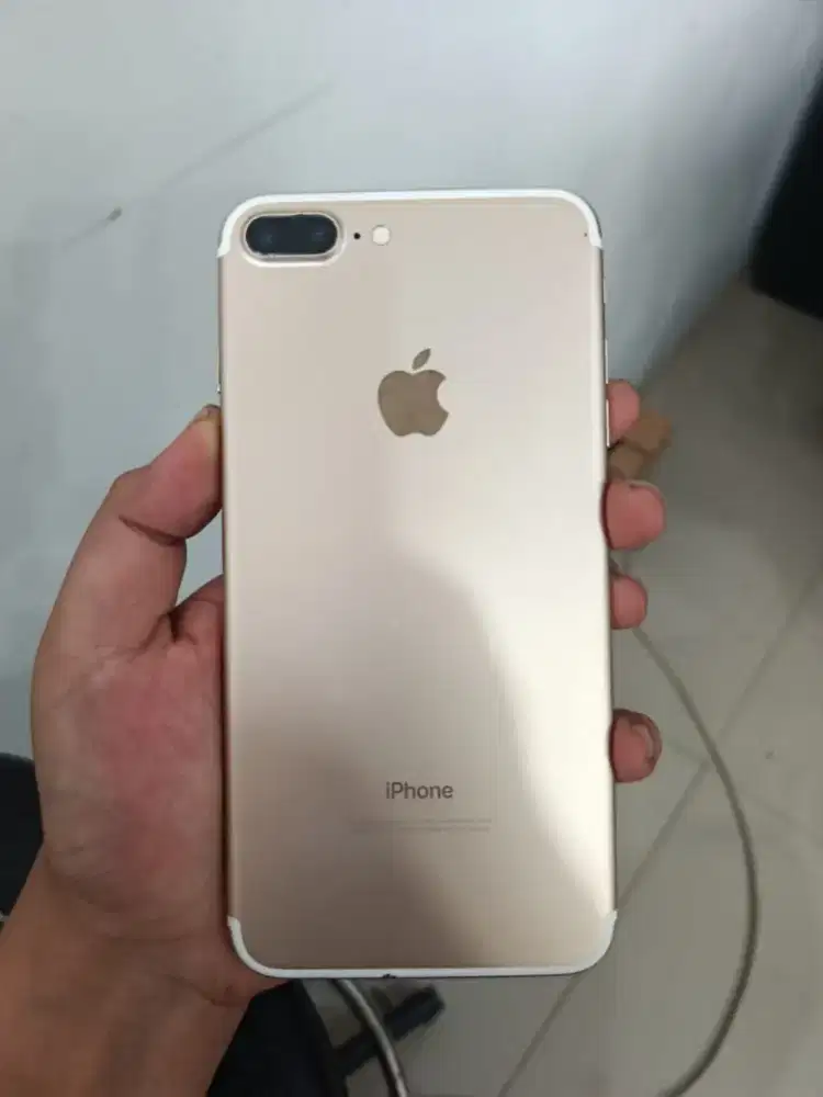 iPhone 7plus 128