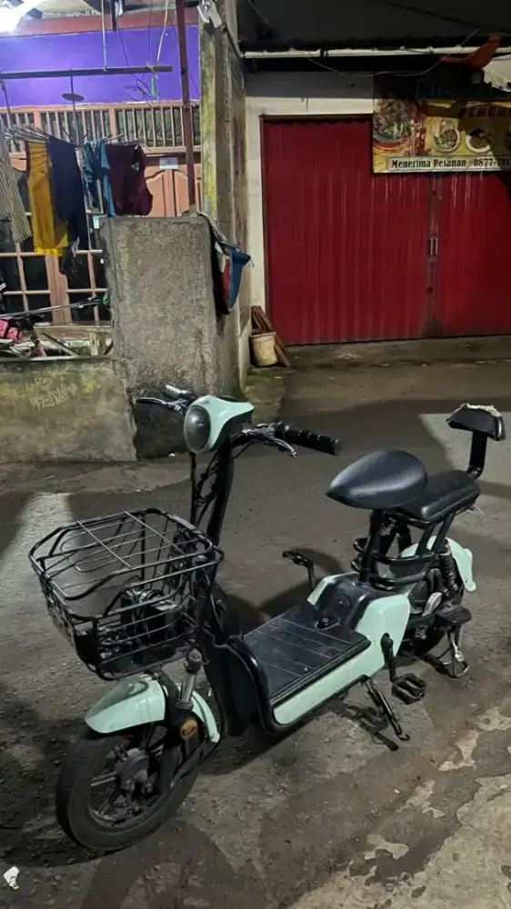 Sepeda listrik viar u1