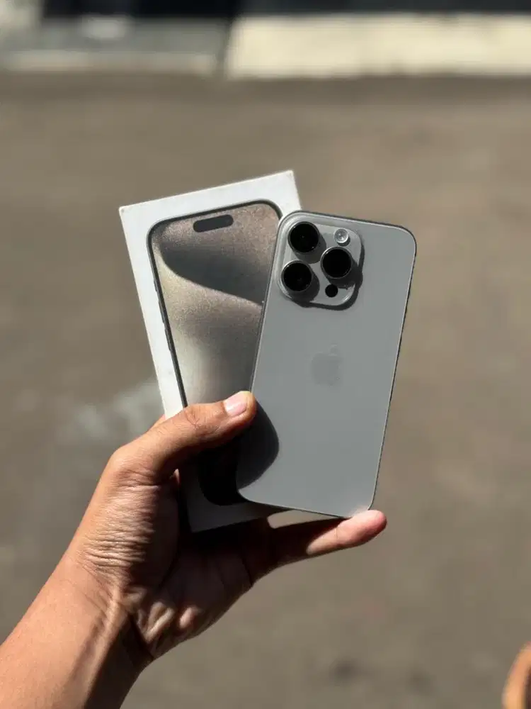 IPHONE 15 pro 256GB ibox