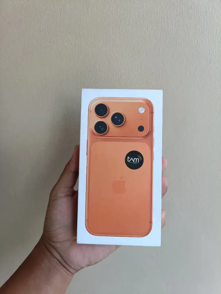 Iphone 17 pro 256 cosmic orange