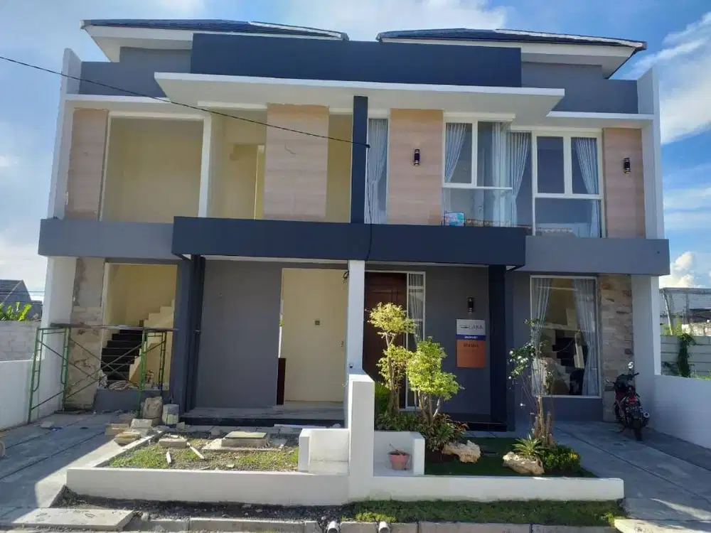 900JTAN 2 LT FREE DP GREENLAKE WONOREJO AKSES MASUK DARI STIKOM MERR