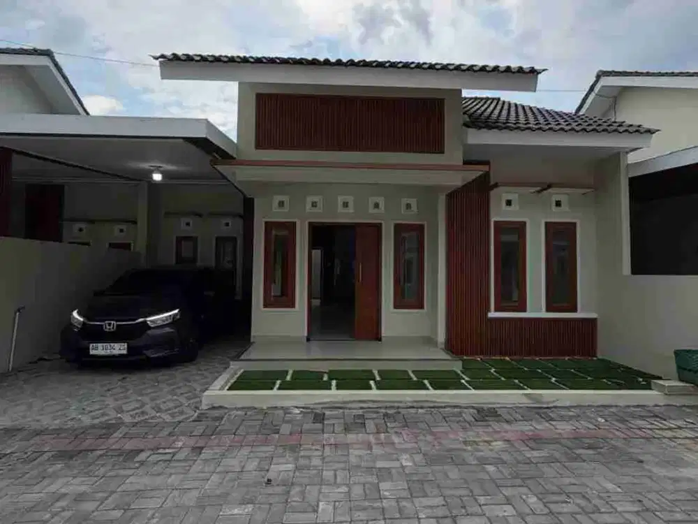 RUMAH BARU FRESH MINIMALIS MODERN TATA RUANG LEGA DAN LUAS DI PURWOMARTANI