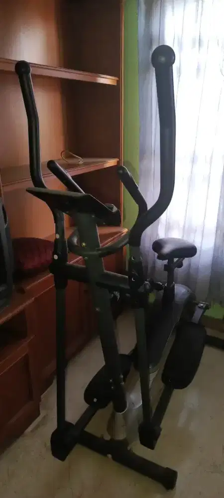 Sepeda Elliptical shaga