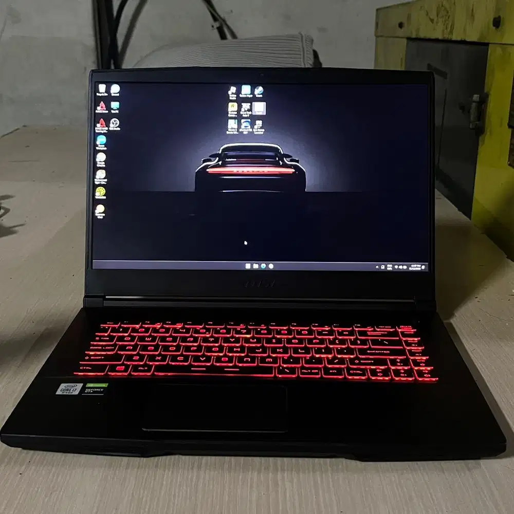 Laptop gaming msi i7 gen 10