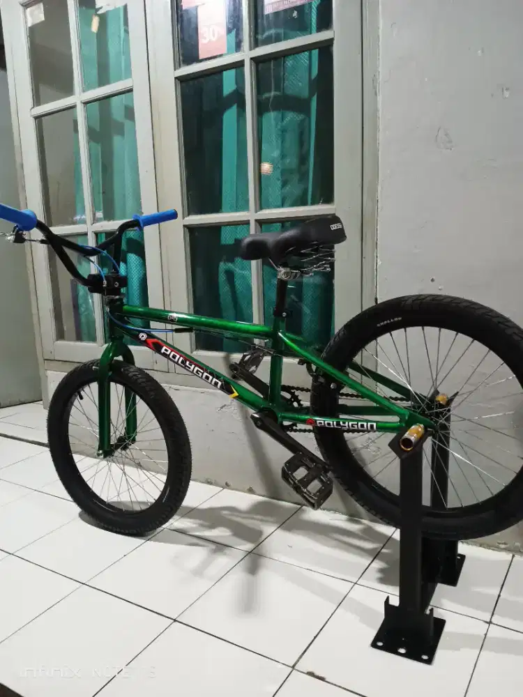 Basic polygon BMX