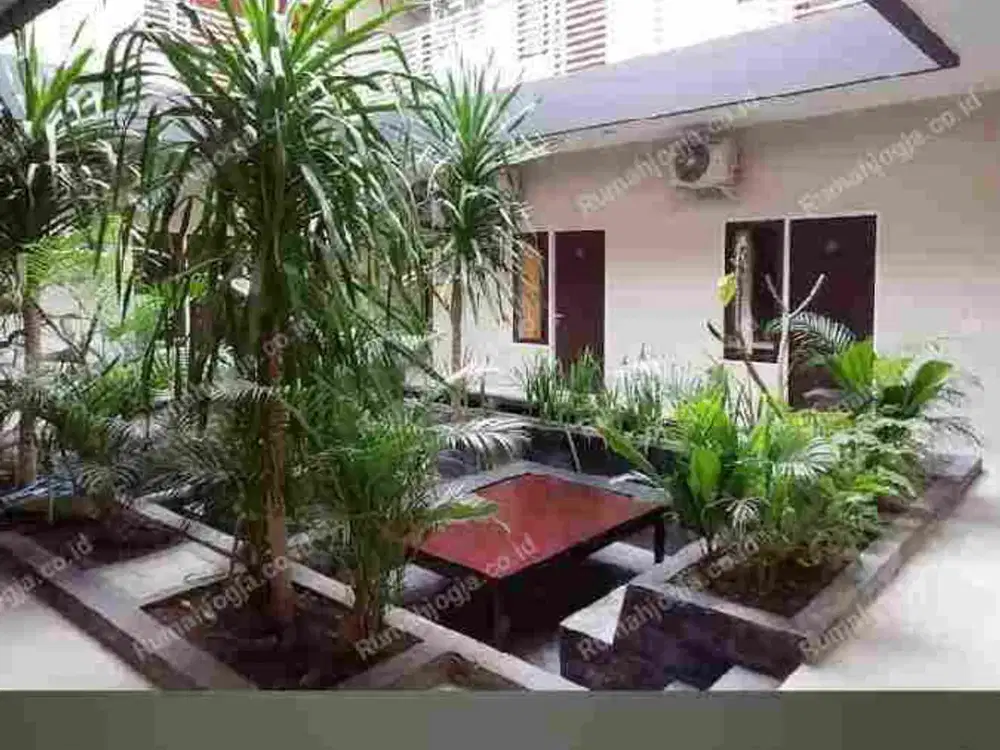 rumah kost ekslusif pinggir jalan utama lempongsari 28 kamar tidur