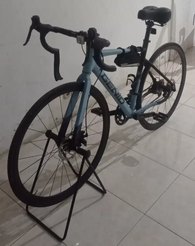 Sepeda Balap Genio Breaker 2.0 Second