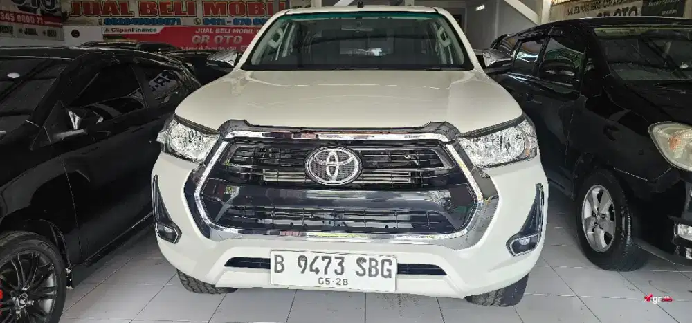 Hilux double cabin tahun 2023 pemakain 2024
