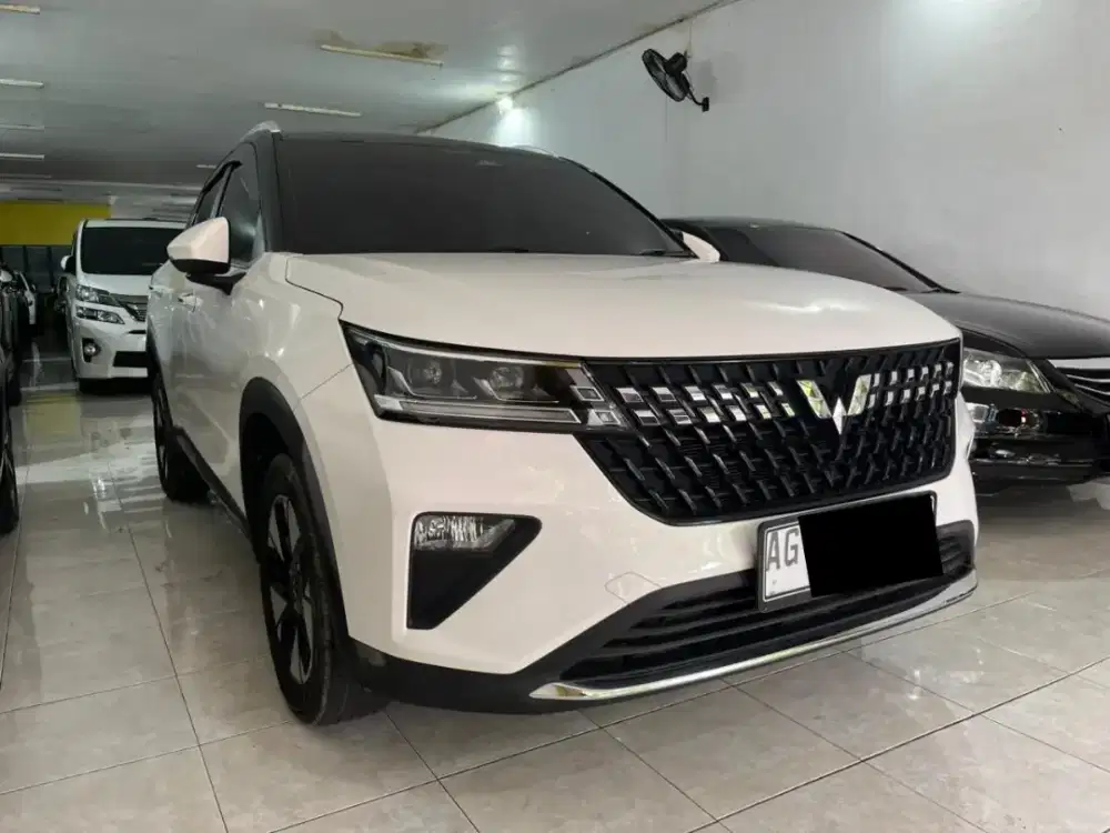 Wuling alvez ex 1.5 sunroof 2023 matic km 34ribu