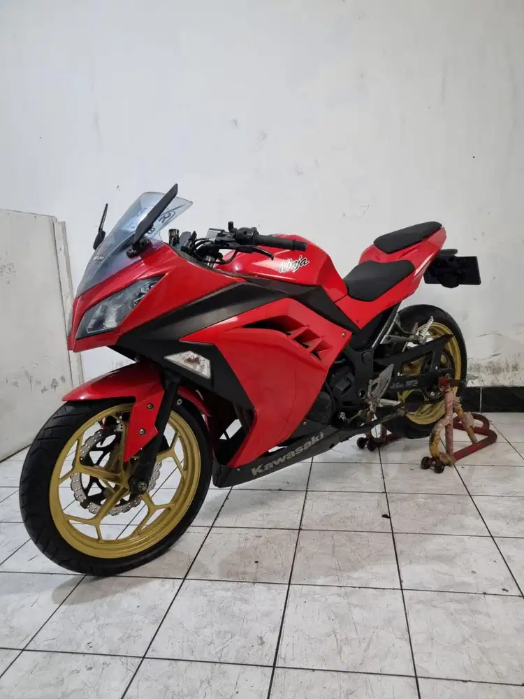 Kawasaki Ninja FI 2014 Mulus
