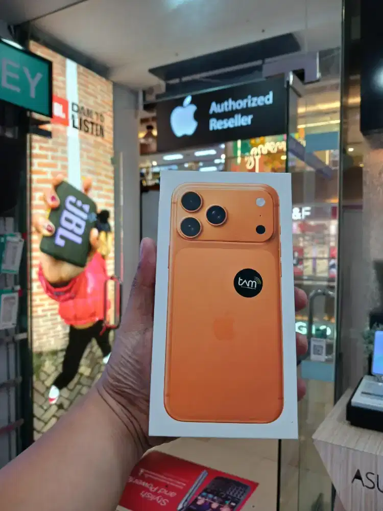 IPHONE 17 PRO 256GB ORANGE NEW GARANSI RESMI IBOX