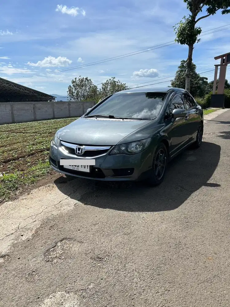 Honda Civic 2010 Bensin