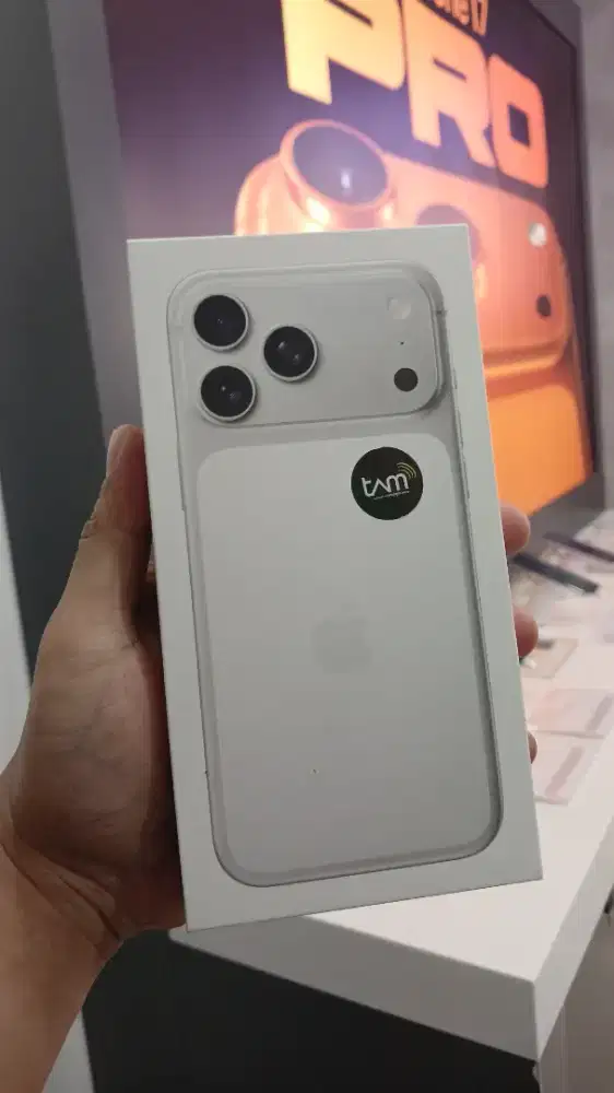 IPHONE 17 PRO MAX 256GB 512GB 1TB SILVER NEW GARANSI RESMI IBOX