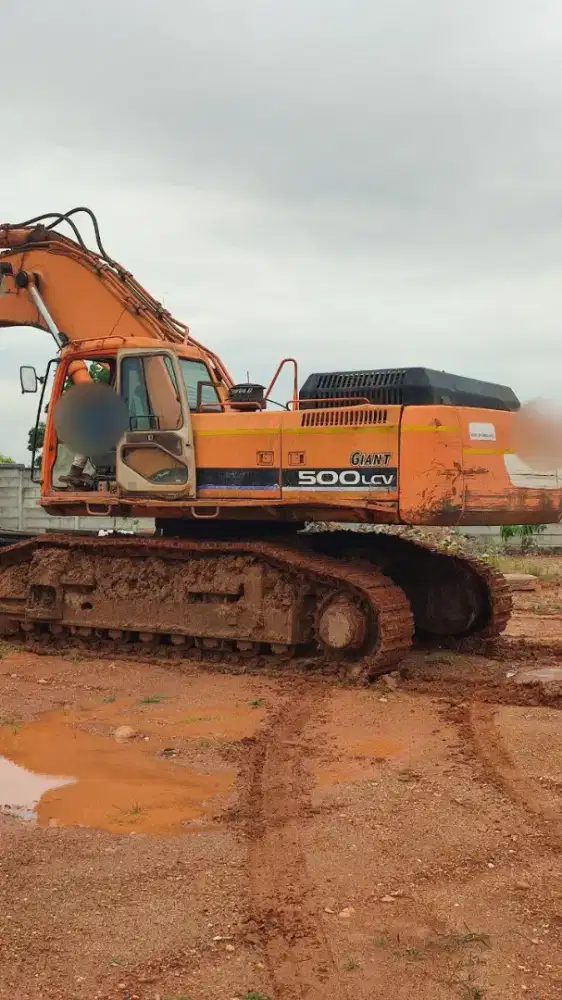 Exca Dosan 500 LCV
di Banjarmasin