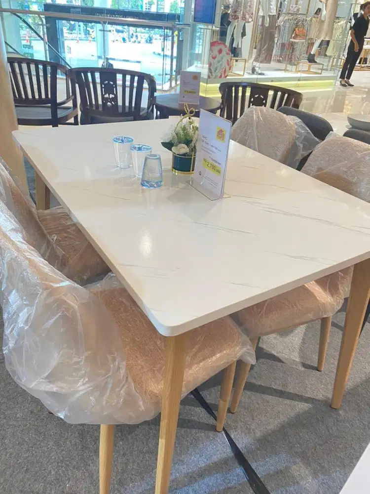 MEJA MAKAN MAGGIO CICILAN HOME CREDIT