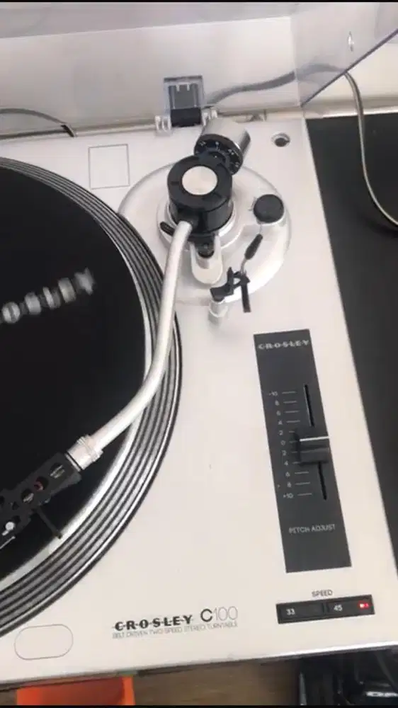 Turntable Crossley C100