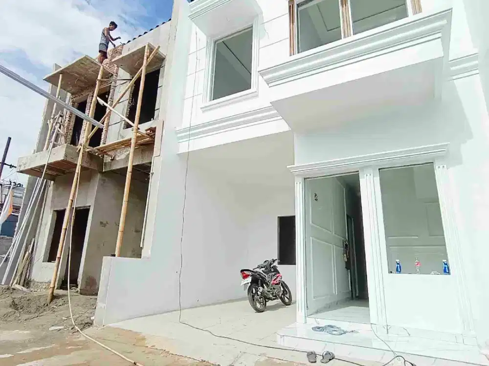 Rumah Putih 2 Lantai terbaru di jakarta timur