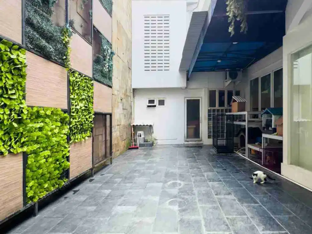 DIJUAL RUMAH LUXURY DAN MODERN DI PONDOK INDAH JAKARTA SELATAN