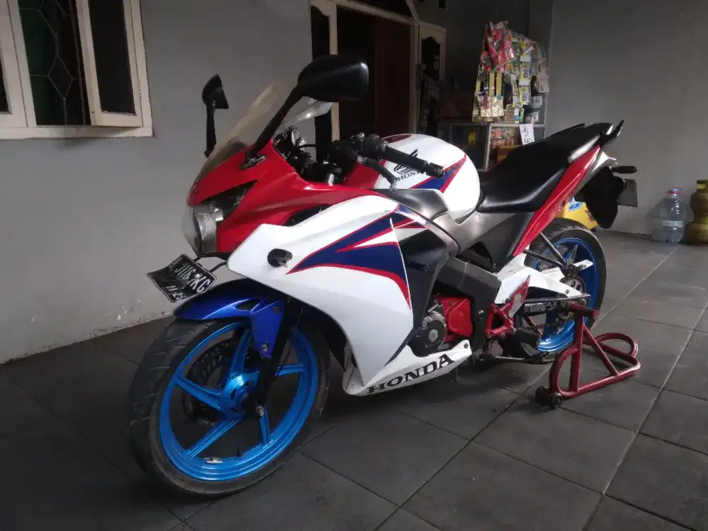 Honda Cbr150r 2011 Cbu Thailand