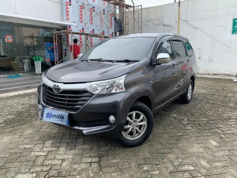 Pajak Panjang TDP 7JT - Toyota Avanza 1.3 E STD Bensin-AT 2018 Abu