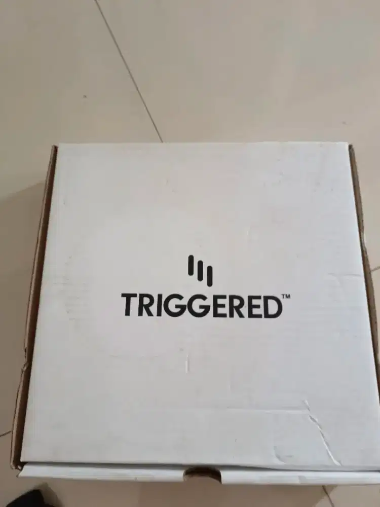 Dus buat baju box 30 x 30 x 5cm