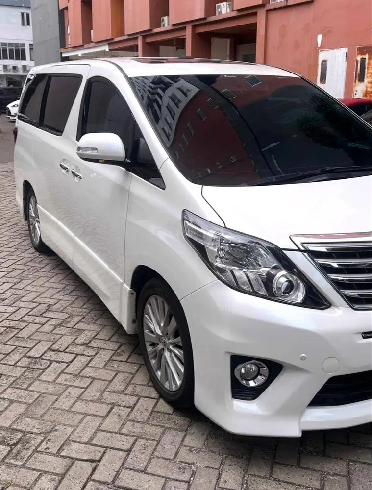 Toyota Alphard 2.4 SC CBU AT thn. 2014