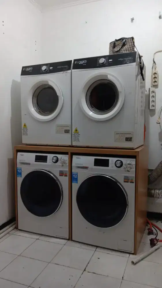 FORSALE MESIN CUCI 1 TABUNG & PENGERING BISA UNTUK BUKA USAHA LAUNDRY