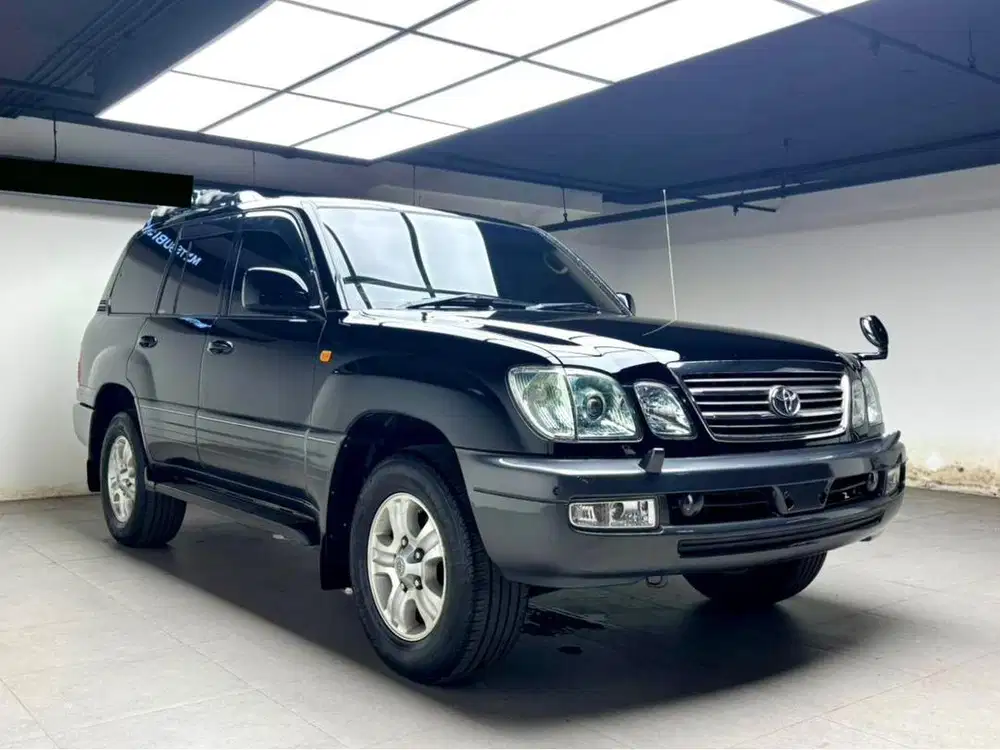 Toyota land cruiser cygnus 2004 facelift matic zigzag