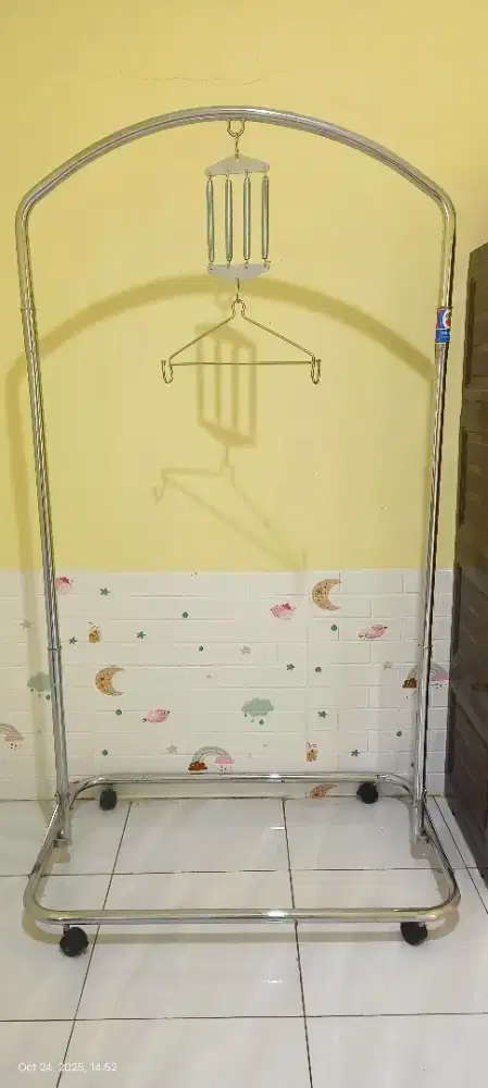 Ayunan bayi portable merek orient