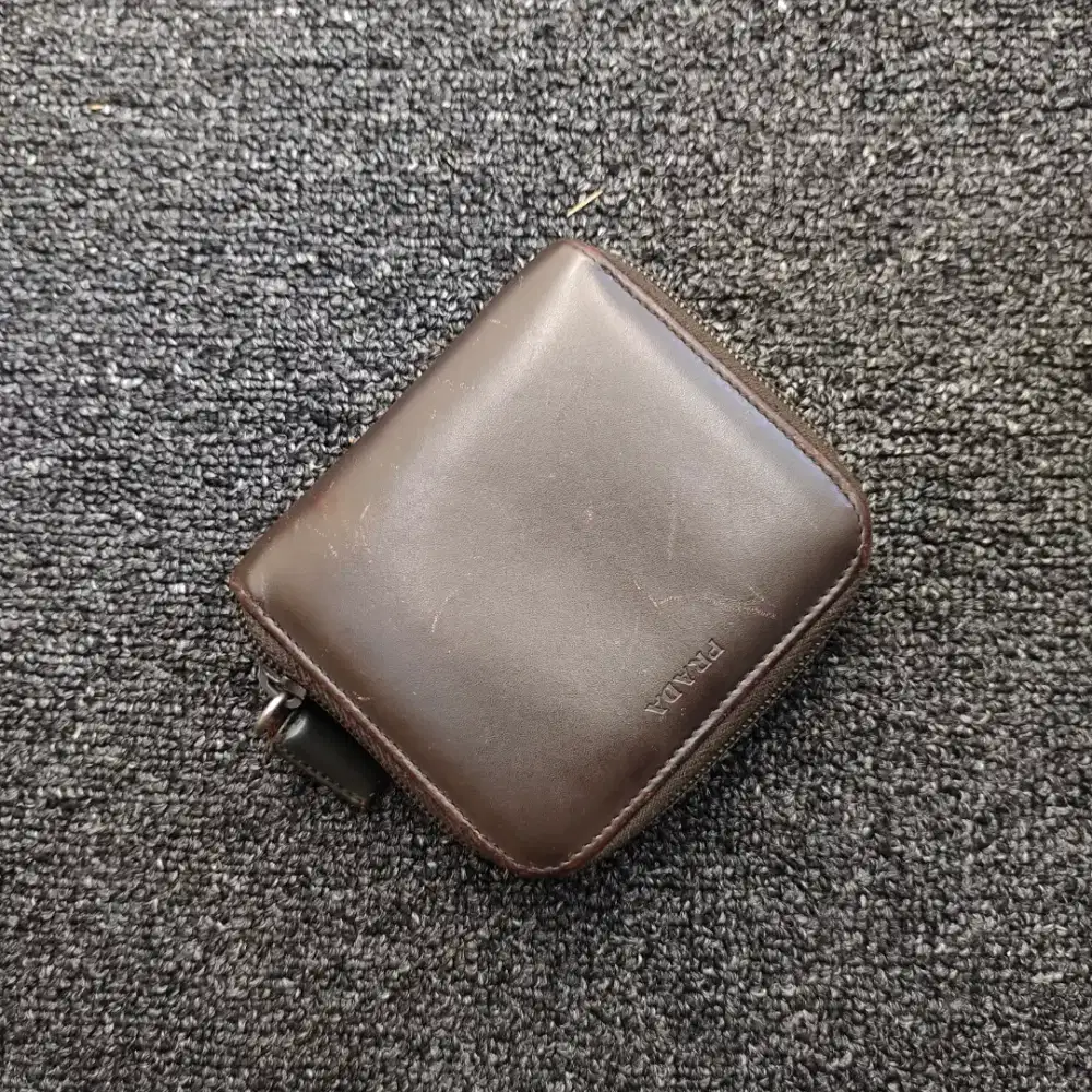 Prada Wallet Original LAMPO Zipper