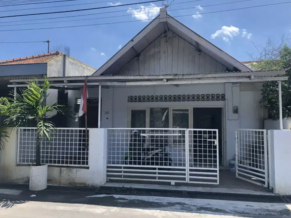 dijual rumah luas tengah kota di mataram dr cipto semarang