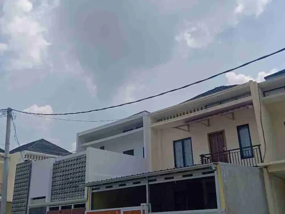 600jt spesial 1 unit terakhir rumah 2 lantai harga murah