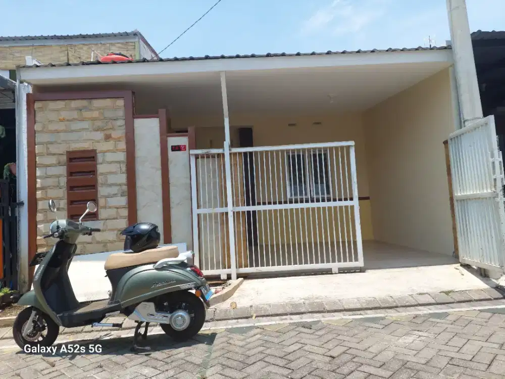 Rumah di perumahan Kresna Asri Wagir, Malang