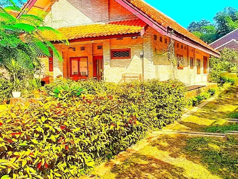 Dijual rumah villa design keren lokasi strategis di kota Sukabumi