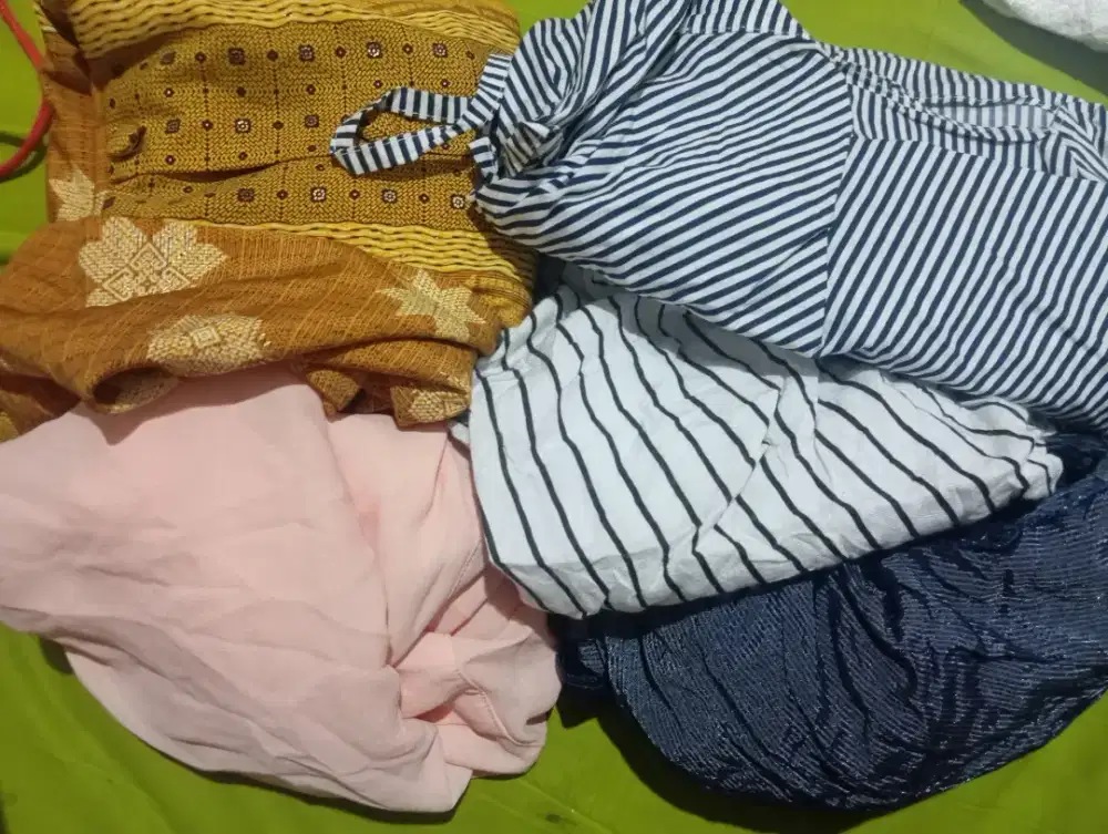 Gratis ada 5 baju ganti pakcing aja 20