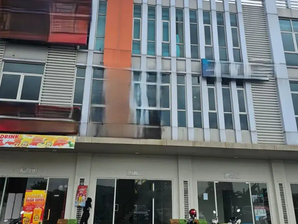 Dijual Ruko Atau Rukan Siap Pakai, 3 Lantai, Bebas Banjir, Burgundy Summarecon Bekasi