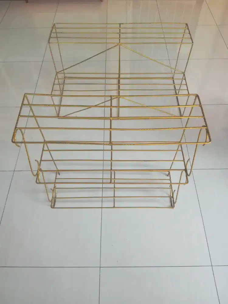 RAK BUNGA (WARNA GOLD)