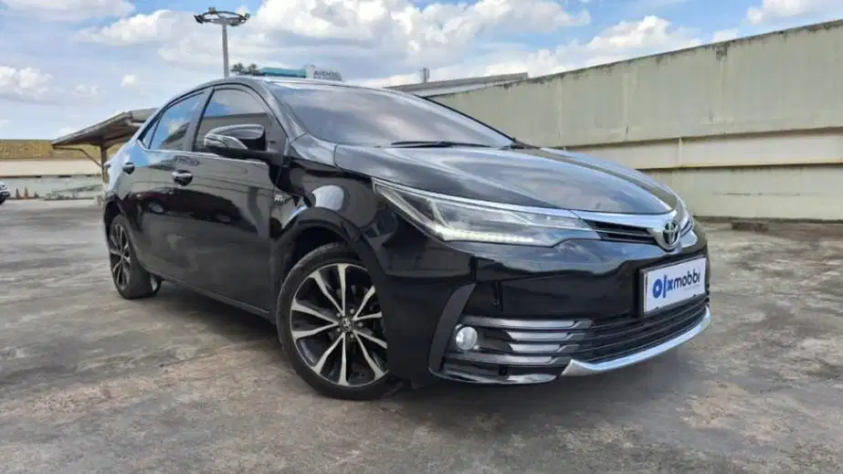 TERMURAH Toyota Corolla Altis 1.8 V Bensin-AT 2018 PAI B
