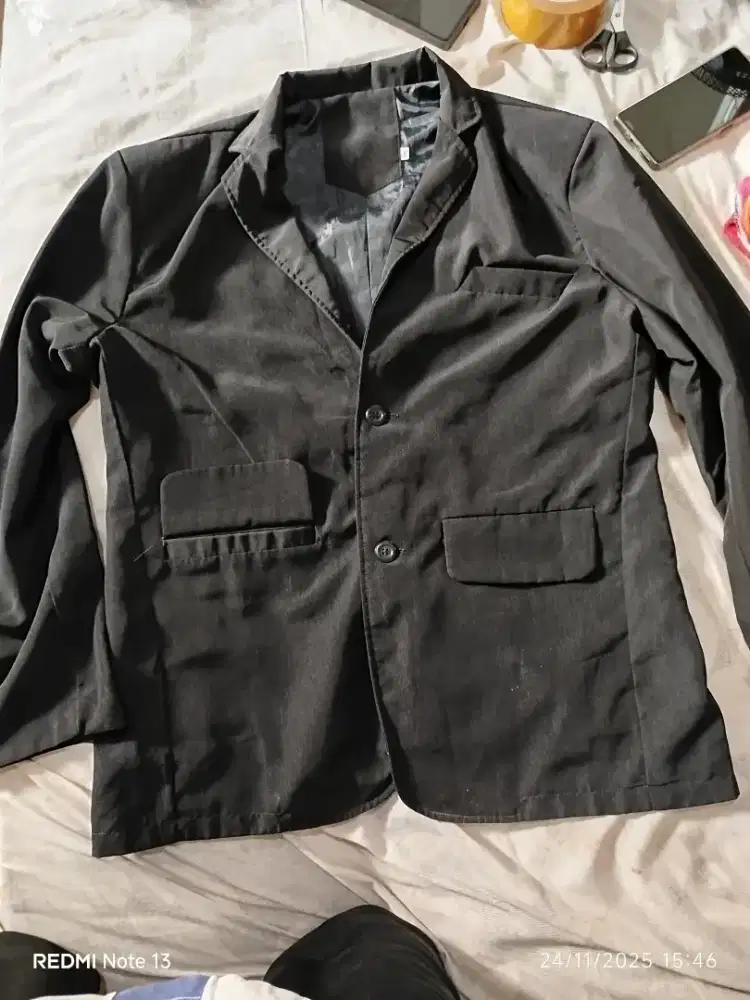 Blazer kerja dan pesta