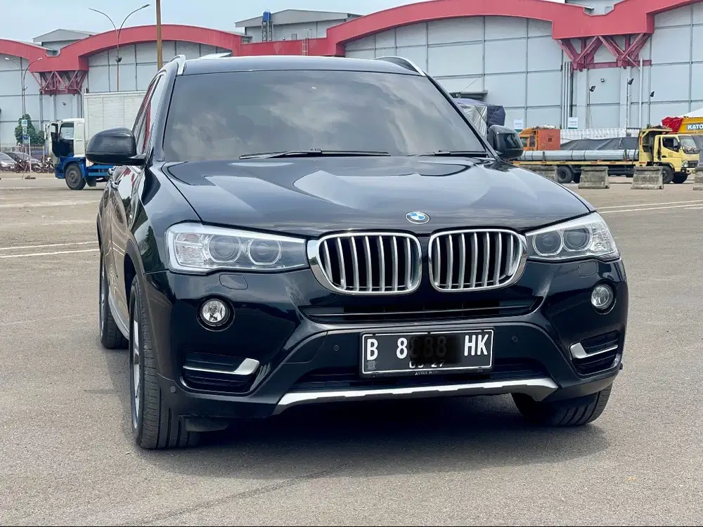 BMW X3 XDRIVE20i CKD AT HITAM 2016