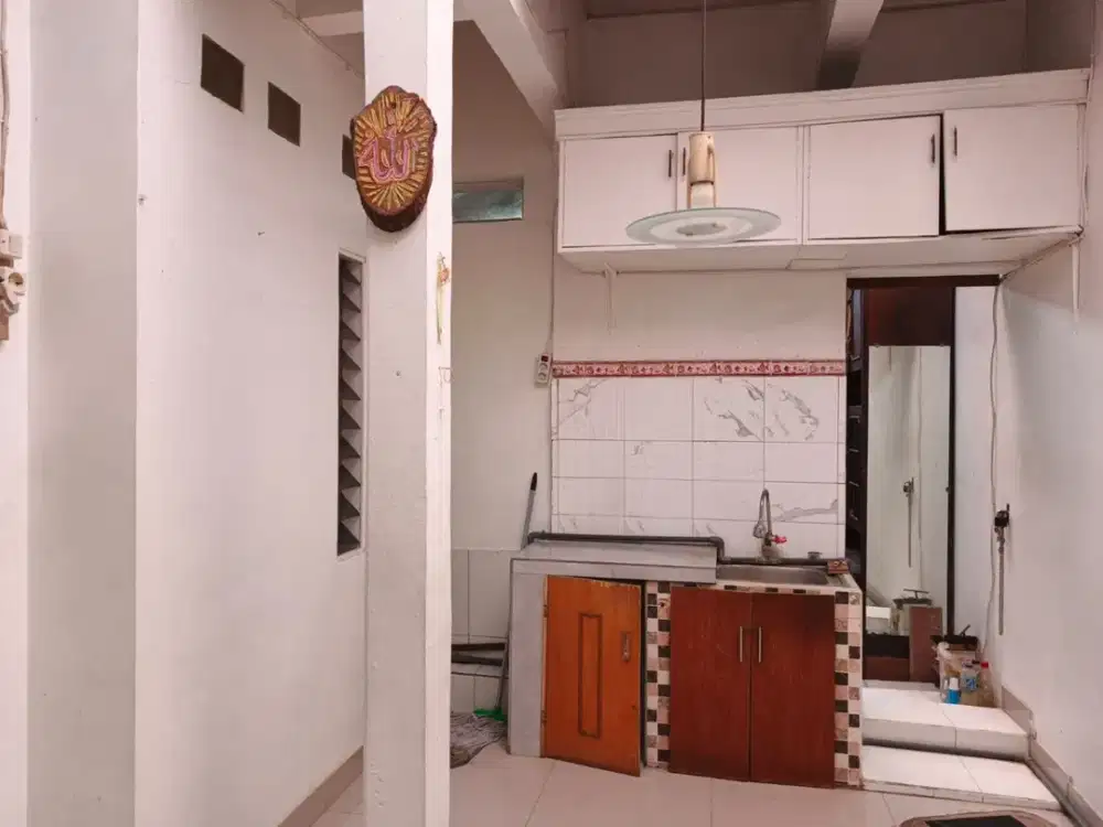 *TURUN HARGA*SUPER MURAH*DISEWAKAN RUMAH TERAWAT DI ANTAPANI KOTA BANDUNG