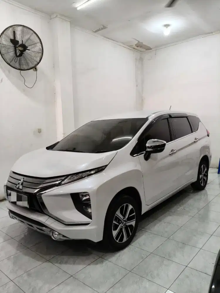 Mitsubishi Xpander Ultimate 2017 Matic Putih Mulus