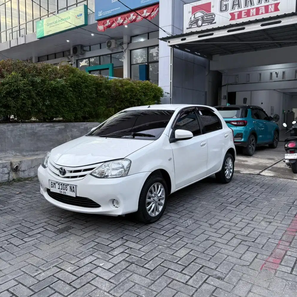Etios Valco E Manual 2013 KM 64rb super kondisi MT