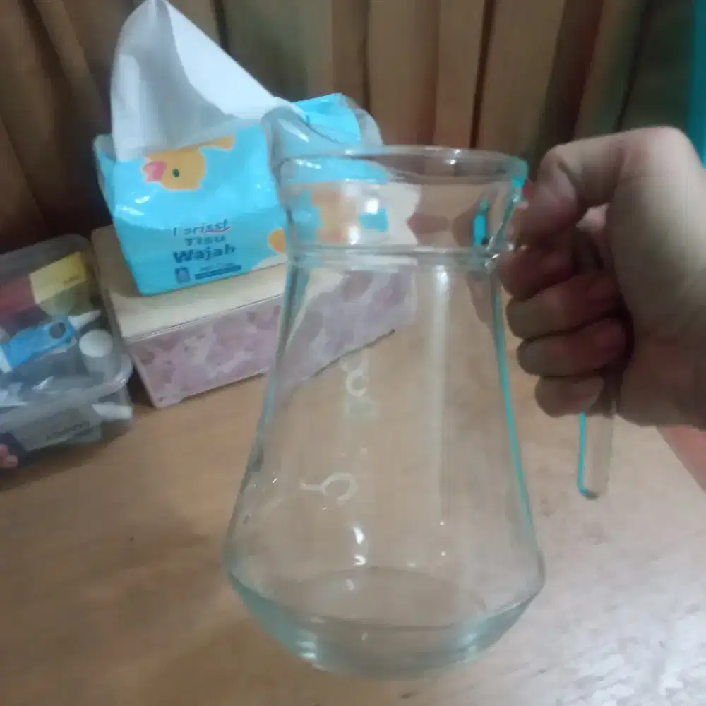 Pitcher + 4 pcs gelas