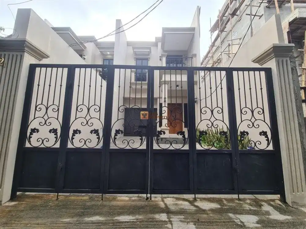 Dijual Rumah 2 Lantai Kemanggisan Dekat Binus & Central Park, Akses Mudah ke Slipi & Sudirman