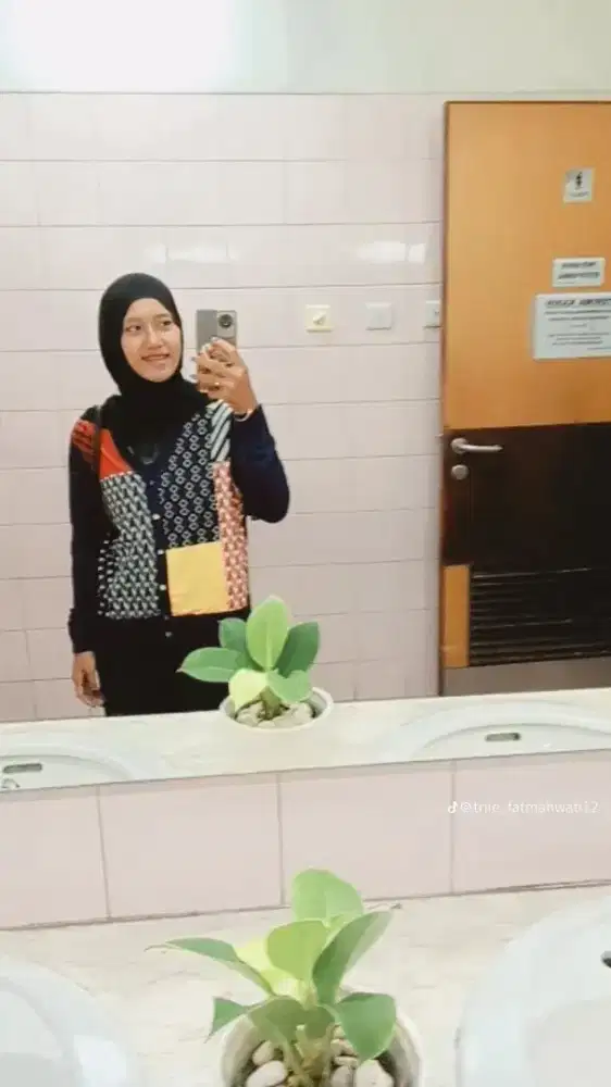 Cari pekerjaan apa saja