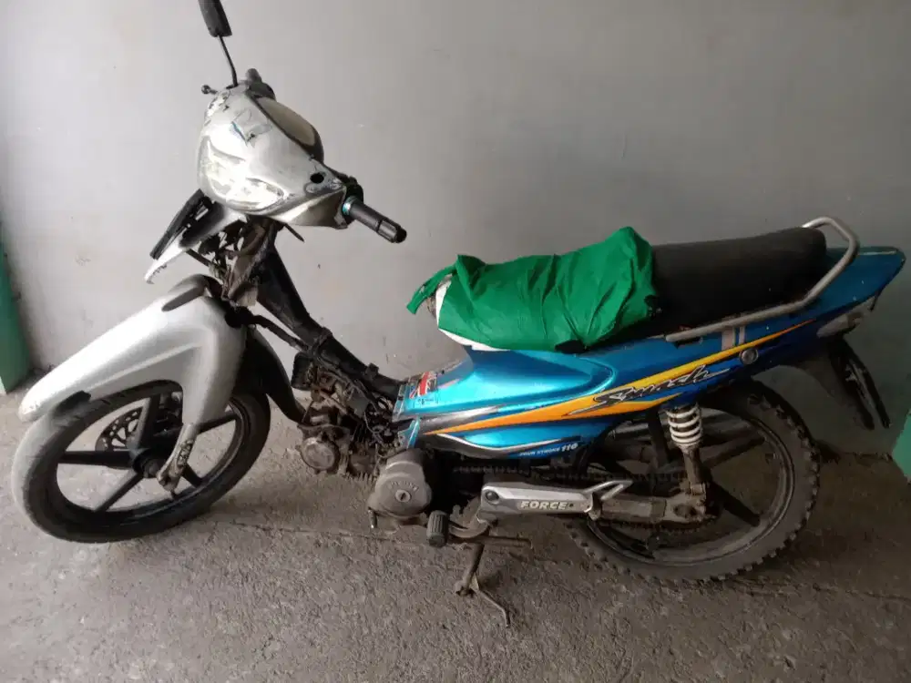 Smash 2004 BPKB STNK ada surat-surat mati