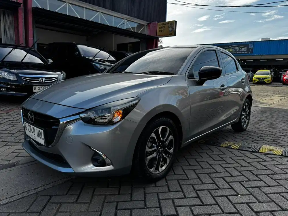 BEST CONDITION!! Mazda 2 R 1.5 Skyactiv Facelift A/T 2019