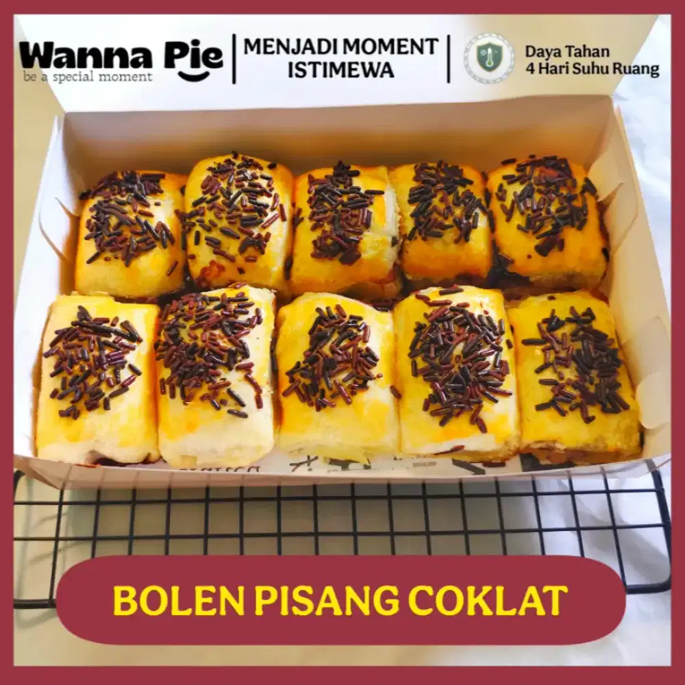 Cemilan Manis Gurih Renyah Empuk Saila Bakery Bolen Pisang Coklat