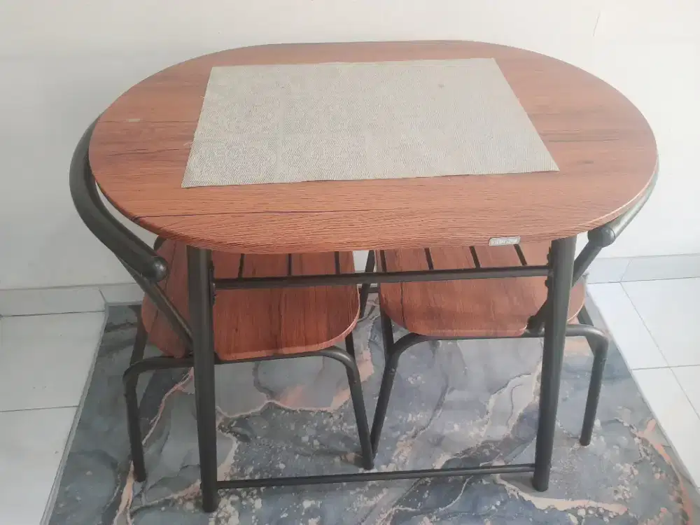 MEJA MAKAN SET 2 KURSI INFORMA